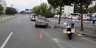 醉酒男把马路当床 4分钟后惨遭碾压身亡