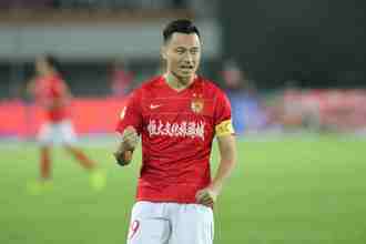 中超-恒大激战鲁能 郜林破门握拳霸气